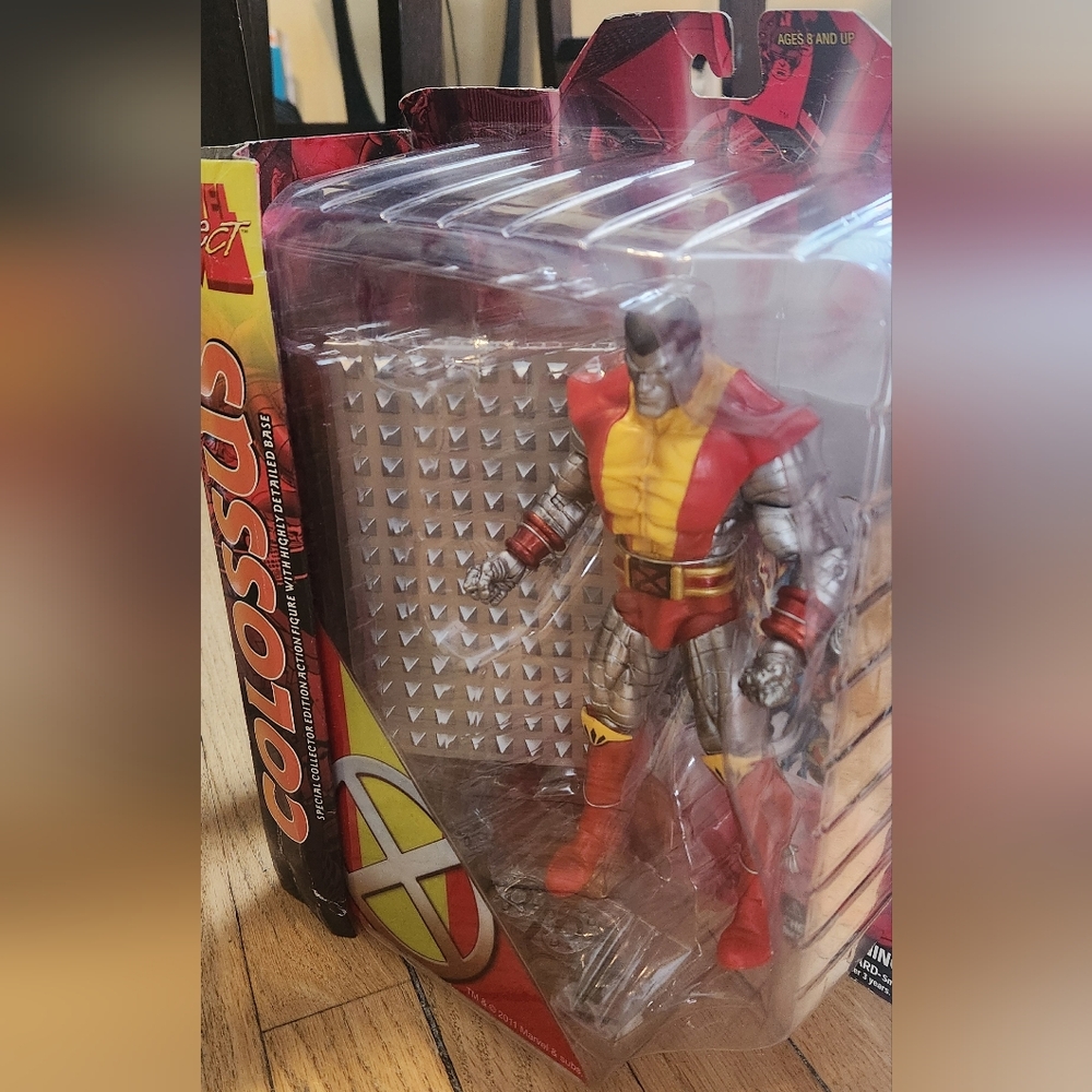 Colossus Marvel Select - Picture 2 of 2